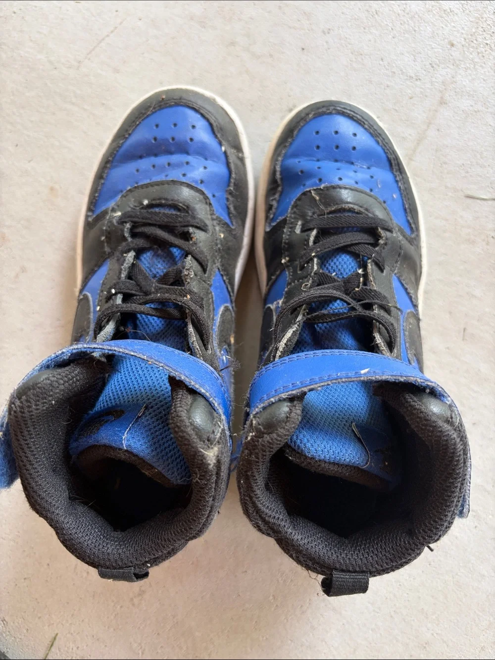 Nike Kids Blue and Black Mid-Top Sneakers with Hook-and-Loop Strap